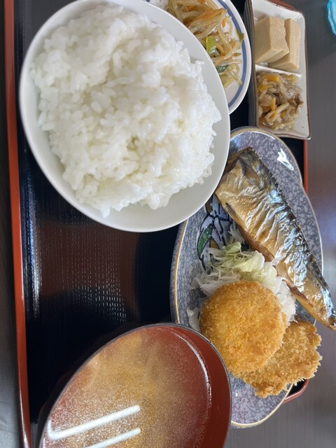 定食 おながま - 高瀬（食堂）の写真