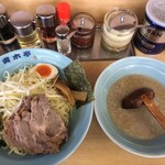 ラーメン青木亭 - チャーシュー麺 醤油(中)  950円   つけ麺券  50円