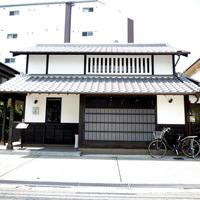 旬彩天 つちや - 古民家風の外観