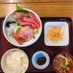 定食や - 特上刺身と定食セット1,500円