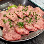 焼肉・無印 - 