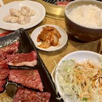 金太郎 - 焼肉定食と塩テッチャン