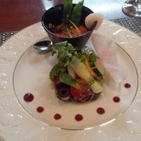カジュアルフレンチ　アミー - 旬の魚と焼き茄子のテリーヌ 南高梅のソース