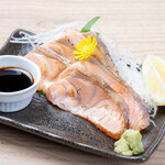 Grilled salmon with grated ponzu sauce