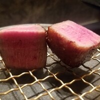 西麻布 焼肉 X - 但馬牛厚切りタン