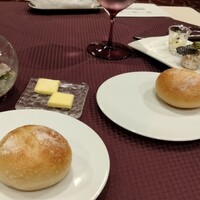 フレンチレストランロジェ - この後、もう１個ずついただきました。