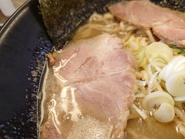 中華そば まる美 - 運動公園前（ラーメン）の写真