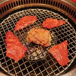 黒毛和牛焼肉うしくろ - 