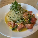 ボワサン - ◉本日のパスタランチ／1,760円税込
      「フレッシュトマトとバジルとチーズ」