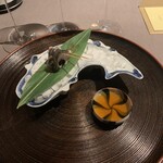 茶禅華 - 紹興酒で酔っ払い鮎　