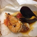 フラテッロ - 新鮮な海鮮の包み焼きでした