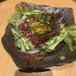 魚酔 - 馬肉ユッケ