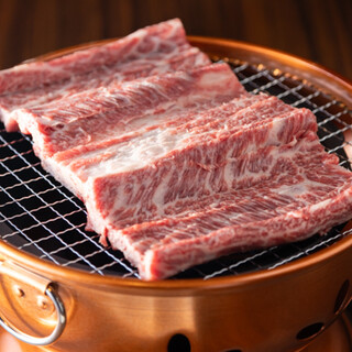 "Bone-in Kalbi" is limited to our store ◎ Excellent soft and sweet taste