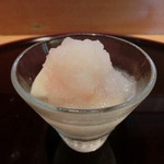 米倉 - 13.8月　桃の酢の物　みぞれがけ