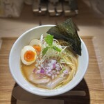 中華そば 上田製麺店 - 淡口しょうゆ＋特製チャーシュー