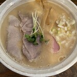 西中島 光龍益 - 