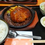 洋食　旬香亭 - デミグラスソースハンバーグセット300g