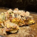 お好み焼きもみじ - 断面も美人♡└|∵|┐└|∵|┐└|∵|┐