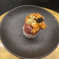 鮨 四 - 