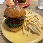 Burger Factory - ベーコンチーズバーガー