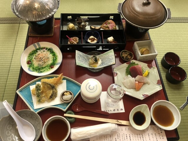 秋田温泉さとみ 泉外旭川ホテル &ndash; くつろぎの温泉宿泊と絶品料理