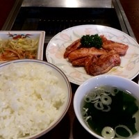 肉の田じま - ランチC定食(カルビ)1400円