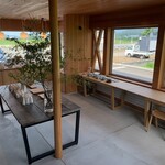 FARM FRONT - 1階のお土産コーナー