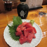 魚虎 - マグロぶつ 980円