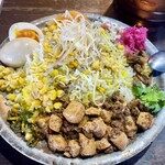 ビリヤニ専門店 INDIA GATE - アサリコーンバタービリヤニ 大盛り、麻婆豆腐、スパイス卵