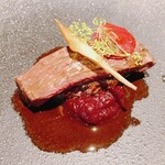 マリオ＆ラファエラ - 北海道産　えぞしかの内もも　100gあたり¥1,800