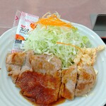 Michi No Eki Sambon Giyamanami - 漢方三元豚モモステーキ