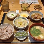やよい軒 - 料理写真: