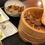 八百徳 本店 - お櫃うなぎ茶漬（部分）