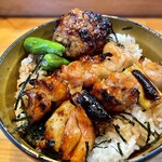 江戸路 - 焼鳥丼