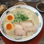 Tonkotsu Ramen Maru Yasu - 味玉豚骨ラーメン