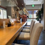 洋食堂やましげ - カウンター席