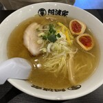 地鶏中華そば 阿波家 - 柚子しおらーめん