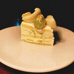 THE BELCOMO - whole cake ¥2,500