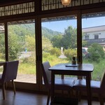 カフェ&ダイニング フルール 信楽店 - 