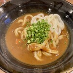 ごえもん - カレーうどん700円。麺やや細め、コシやや細め。