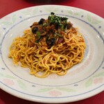 Pasta Pasta - 真ダコのラグーとオリーブ、バジルのピリ辛トマトソース“タリオリーニ”