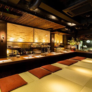 Enjoy a relaxing meal in a Kyomachiya space full of atmosphere.