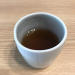三輪山本 お食事処 - 黒豆茶