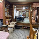 おおもり - 店内は古民家みたいでした☆