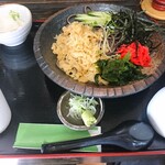 十割そば ゆう賀 - たぬきおろし(1150円)