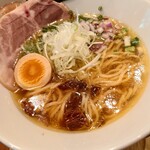 ヌードルヤ MEーCHAーKUーCHA - ボルチーニ茸の塩そば(930円)