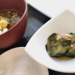 Gokuuken - 味噌汁や小鉢。