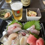 マルカツ - 特上刺身定食　1,600円