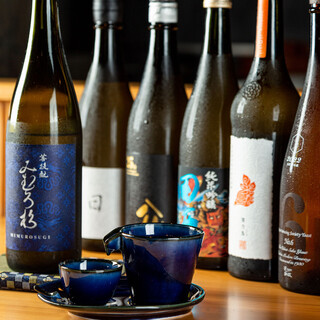 More than 20 types available at all times. We have local sake from all over the country