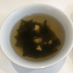 味王 - ワカメ豆腐スープ